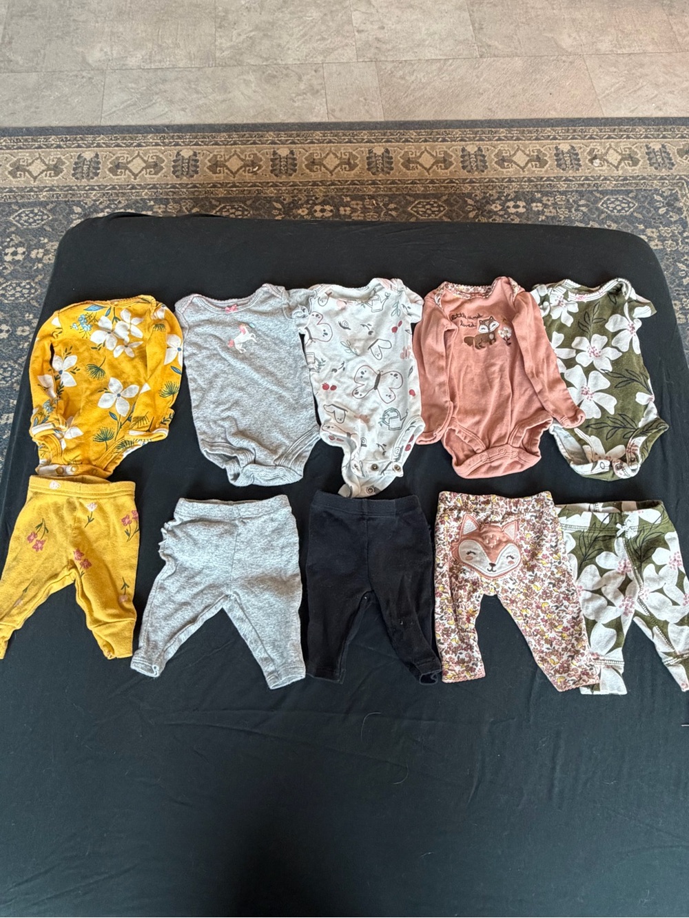 Newborn Girls Bundle Mixed Bodysuits & Pants Set - Floral & Neutral Colors